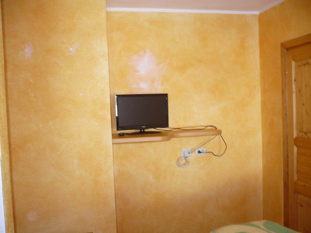 Casa Gembre Apartman Livigno Szoba fotó