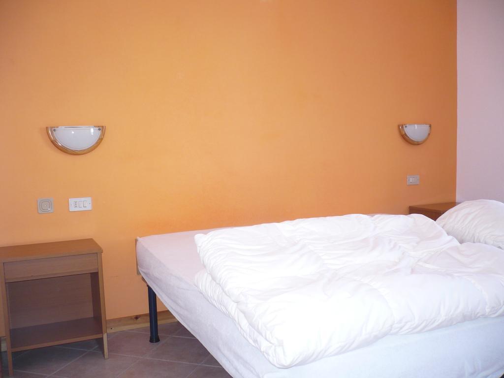 Casa Gembre Apartman Livigno Szoba fotó